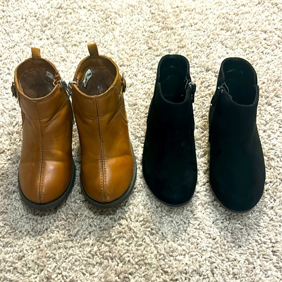 2 pair bundle kids booties - Picture 1 of 5